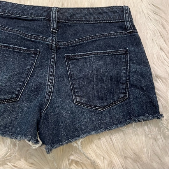 Universal Thread High-Rise Shortie Shorts Dark Wash - Picture 11 of 11